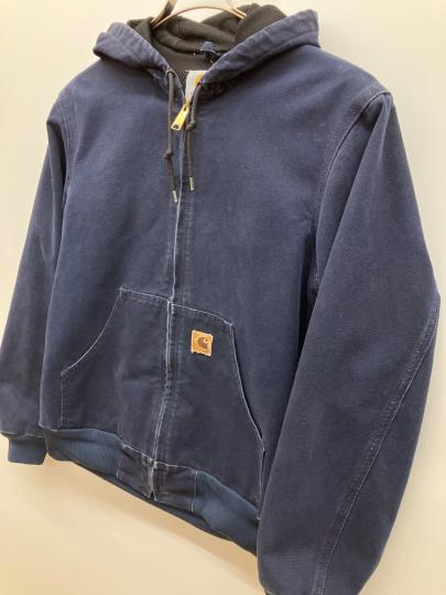 「アメカジブランドのCarhartt 」