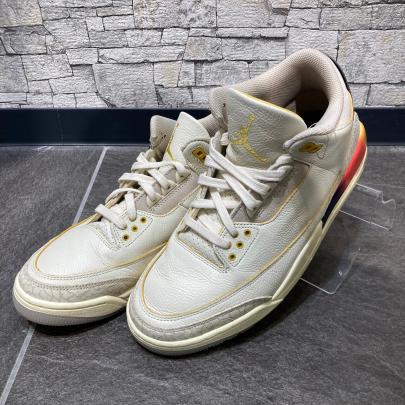 「スポーツブランドのNIKE 」