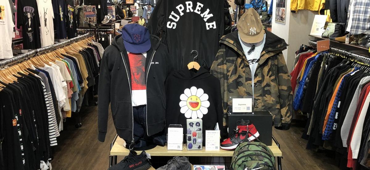 SUPREMEやSTUSSYをはじめとした人気ストリートブランドも豊富な品揃え！